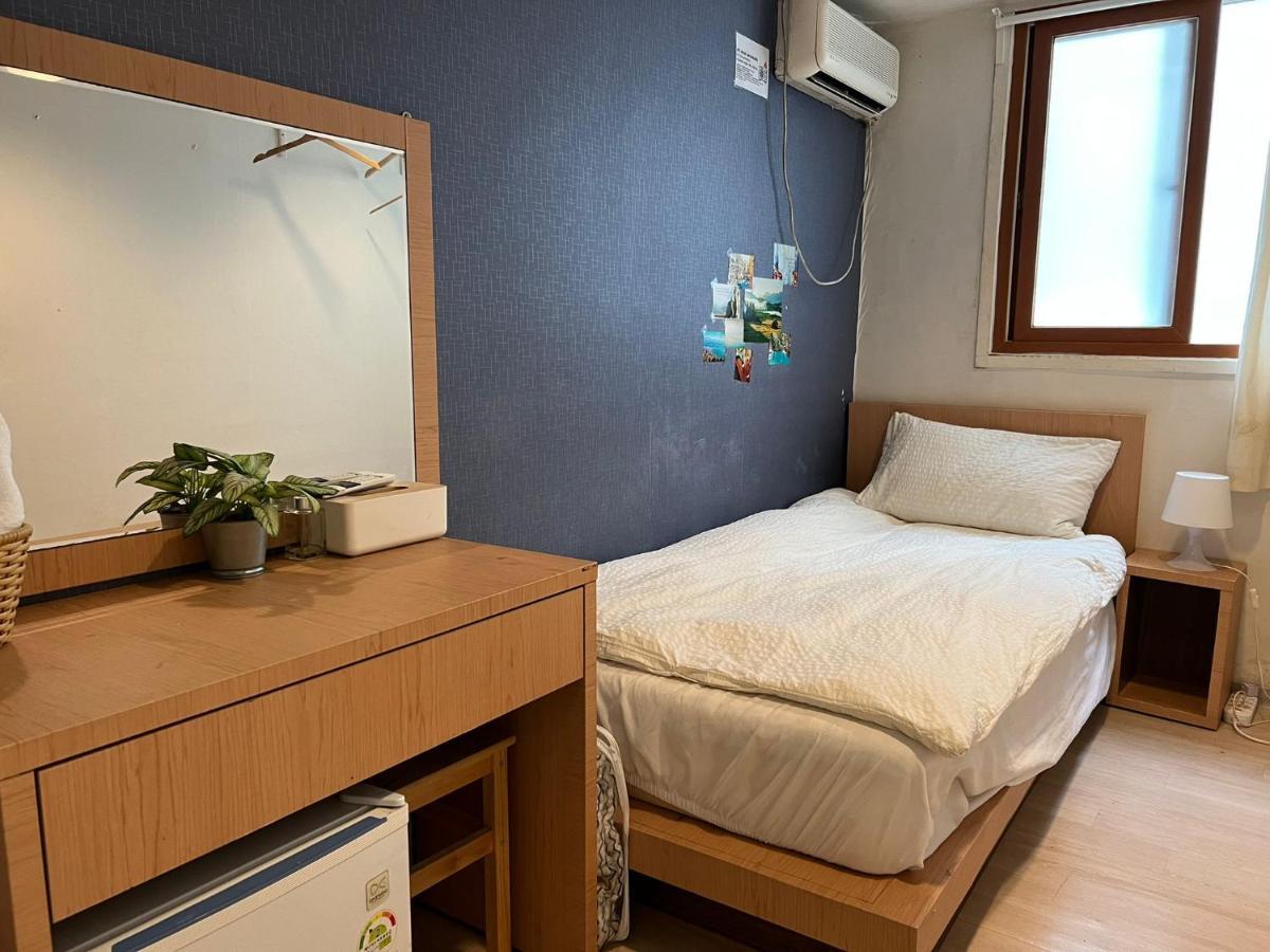 Chris Hostel Seoul Luaran gambar