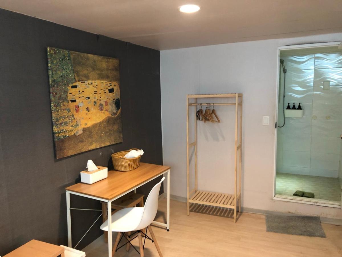 Chris Hostel Seoul Luaran gambar